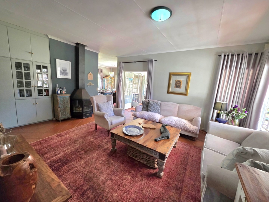 5 Bedroom Property for Sale in Clarens Free State